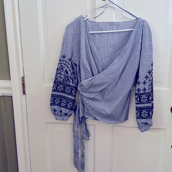 Beautiful Blue and White Striped with Embroidered Puff Sleeve Wrap Blouse - Picture 1 of 5